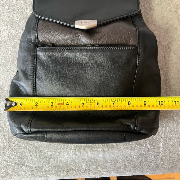 Derek Alexander Black & Brown Leather Sling Backpack Shoulder Bag Purse - Picture 15 of 16